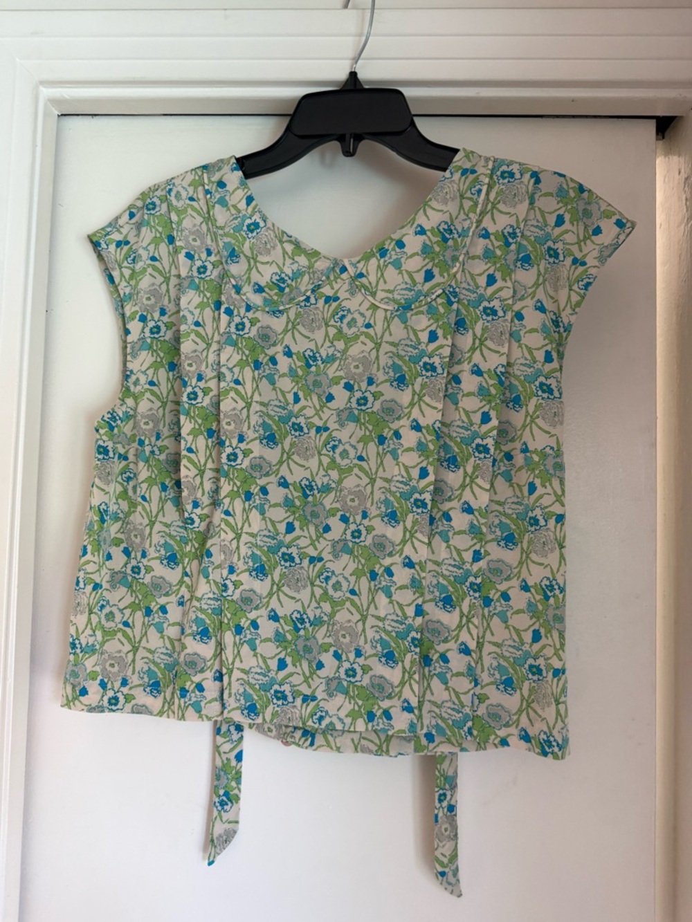 Floral Cap-Sleeve Tie-Back Top - Blue & Green